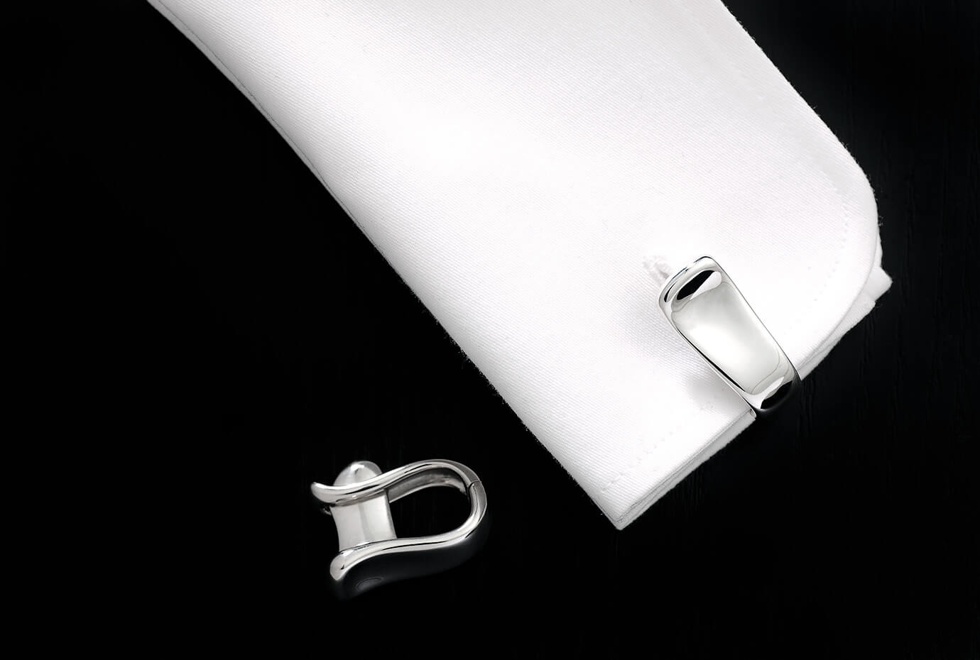 product-cufflinks-button-clasp
